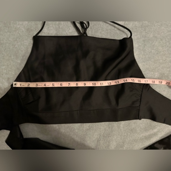 Princess Polly black cowl neck open back crop top size 6 - Picture 7 of 8